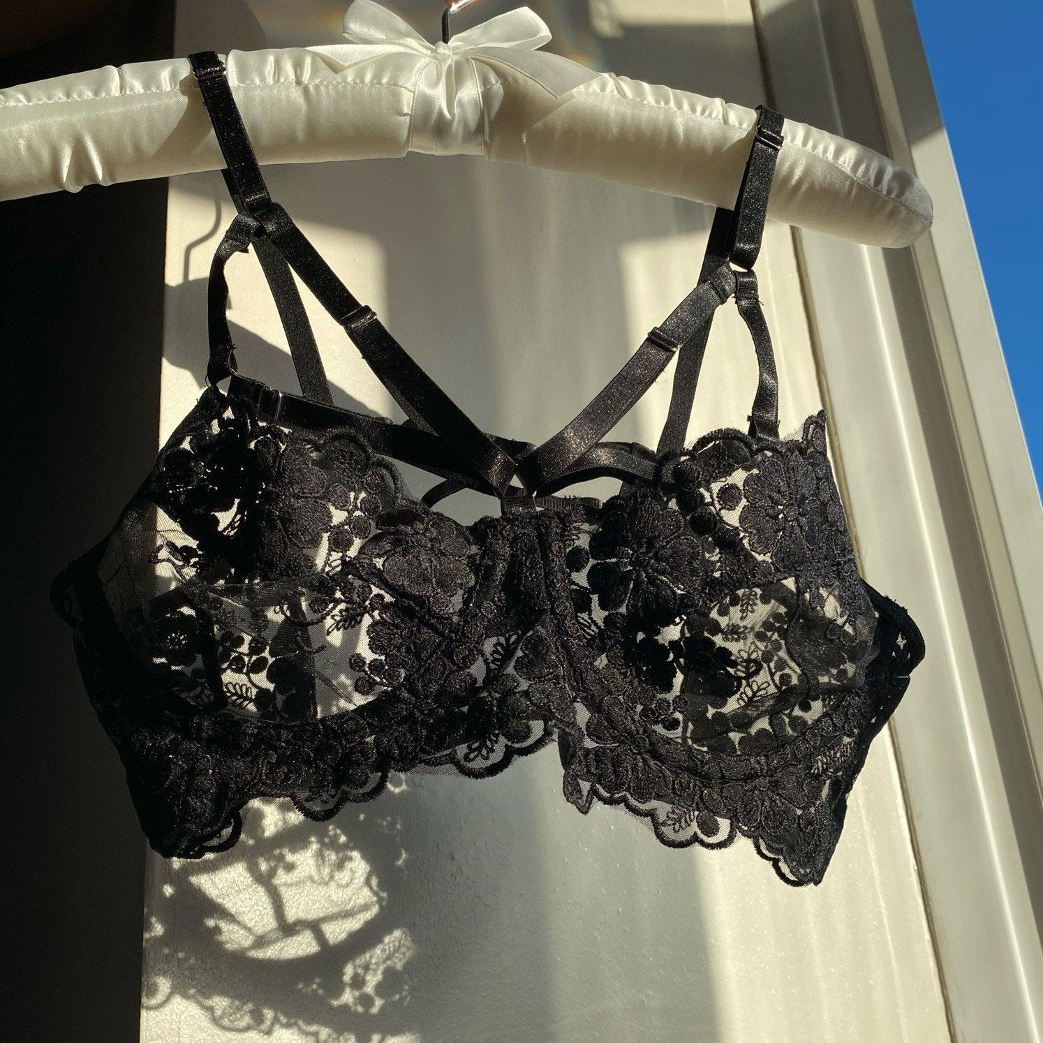 Black Feather Lingerie Set Super Sexy Black Lingerie Set – Blox Wears